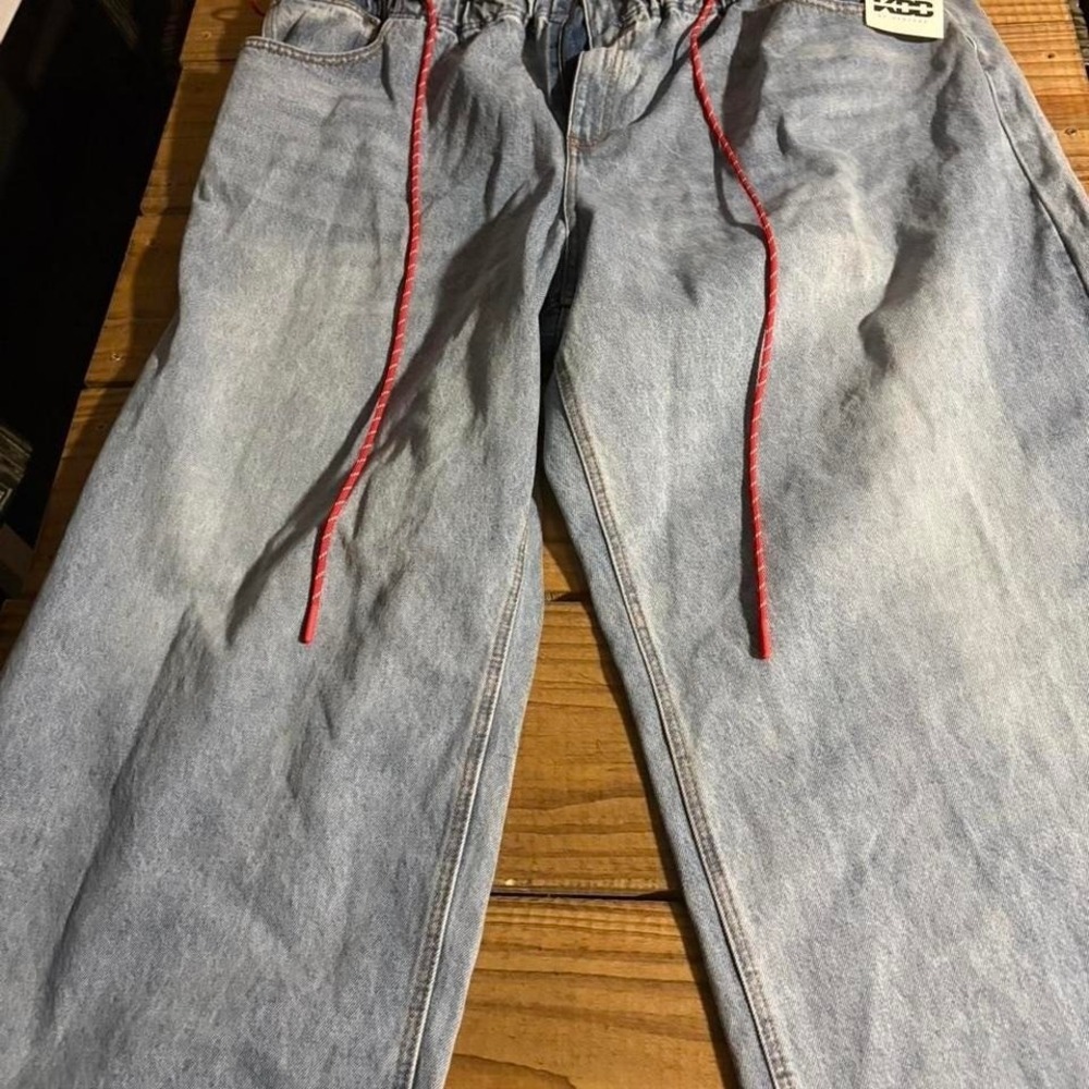 KBB by Karlana Barrel Leg Jeans Light Wash Paperbag Waist Red Drawstring Size 24